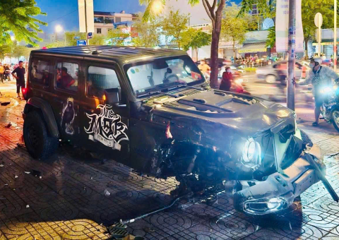 Cho thuê xe tai nạn