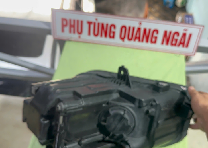 MUA BÁN PHỤ TÙNG OTO CŨ